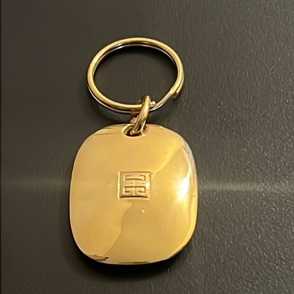 Rare Vintage Designer Givenchy Paris Logo Runway Key Tag Chain - Picture 14 of 16